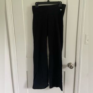 Victoria’s Secret flare black leggings. Size medium.